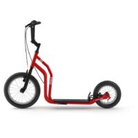 Drie Yedoo 15793 scooters voor volwassenen