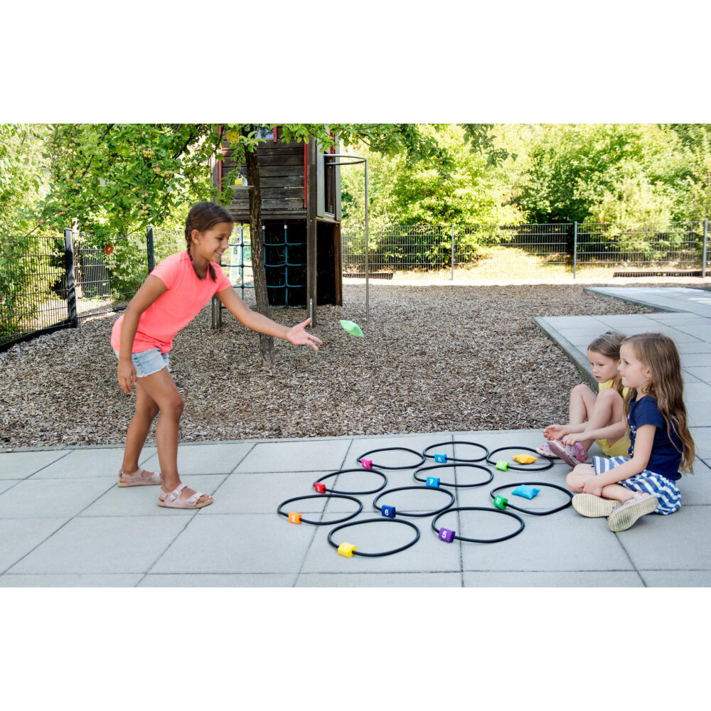 Jump Throw hopscotch rings Beleduc 71519